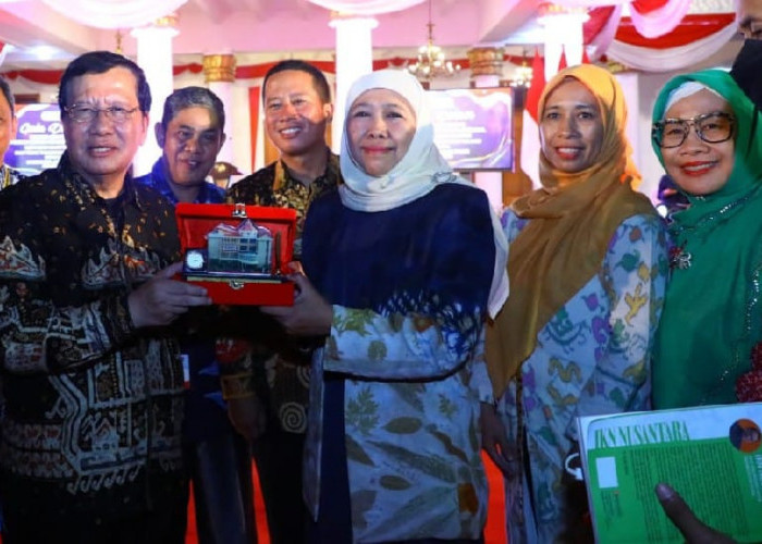 Bertemu Gubernur Jawa Timur, Rektor UTI Sampaikan Peran Perguruan Tinggi dalam Kedaulatan Pangan