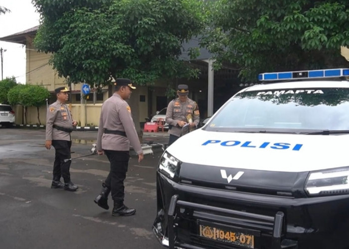 Mobil Listrik Wuling Darion dan Drone Polresta Bandar Lampung Berbasis Almatsus Mutakhir Dan Ramah Lingkungan 