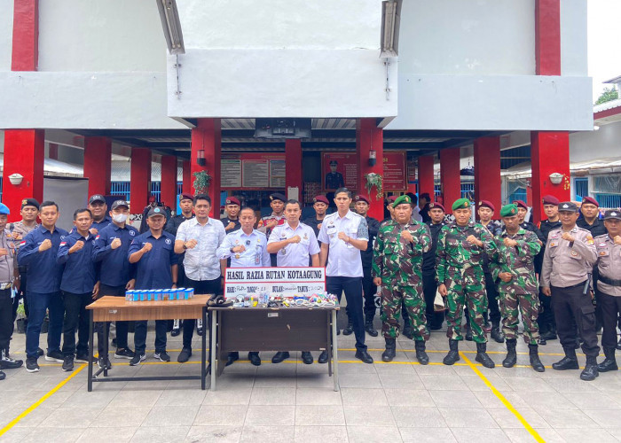 Kadivpas Kanwil Kemenkumham Lampung Pimpin Razia Gabungan di Rutan Kelas IIB Kota Agung Tanggamus