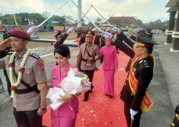 Kapolres Pringsewu Berganti, AKBP Dadi Perdana Putra Gantikan AKBP M. Yunnus Saputra