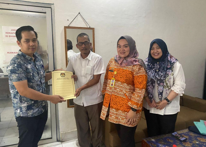 Proses Penerbitan SK, Dokumen Caleg Lampung Barat Terpilih Diserahkan ke Gubernur