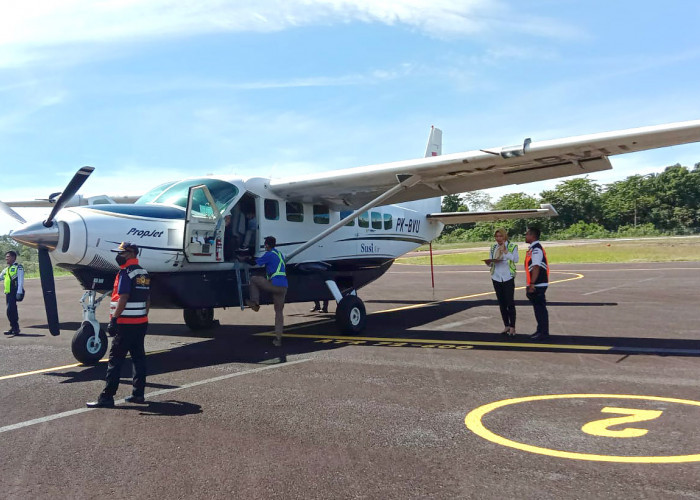 Resmi, Penerbangan Susi Air di Bandara M. Taufiq Kiemas Pesisir Barat Dihentikan