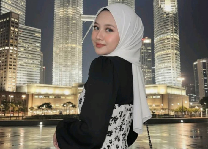 Coba Prompt Gemini AI Ini, Rasakan Sensasi Malam Glamor di Depan Menara Petronas Kuala Lumpur!