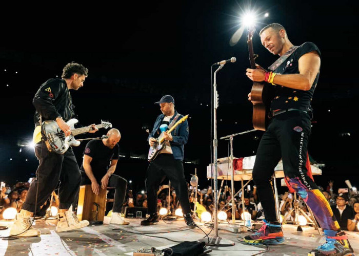 Kisah Sukses Coldplay Dari Band Indie Hingga Menjadi Superstar Dunia