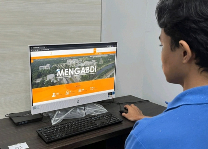 Tim PKM  Fakultas Sains ITERA Kembangkan Website Itera Mengabdi