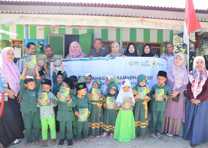 PLN Peduli dan YBM berkolaborasi, Tingkatkan Fasilitas Pendidikan Lewat Berbagi Keberkahan Ramadhan