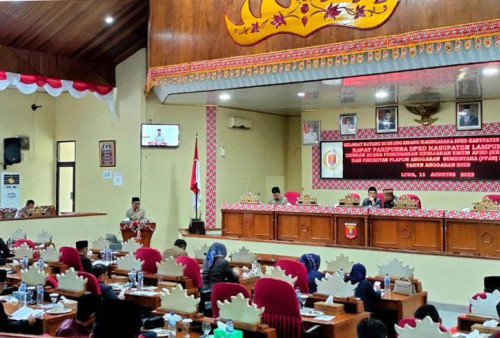 KUA-PPAS Perubahan, Pendapatan Daerah Lampung Barat Berkurang 0,23 Persen