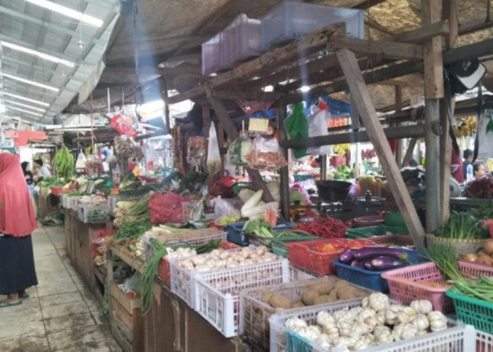 Disdag Bandar Lampung Pastikan Stok Pangan Aman, Harga Bawang Merah dan Bombay Merangkak Naik