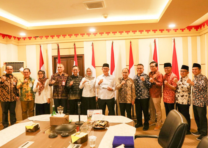 Kunjungi Lampung, Kepala Sekretariat KNEKS Ulas Potensi Ekosistem Ekonomi dan Keuangan Syariah
