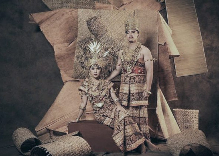 Bukan Ladang Begal, Ini Ciri Sebenarnya Orang Asli Suku Lampung