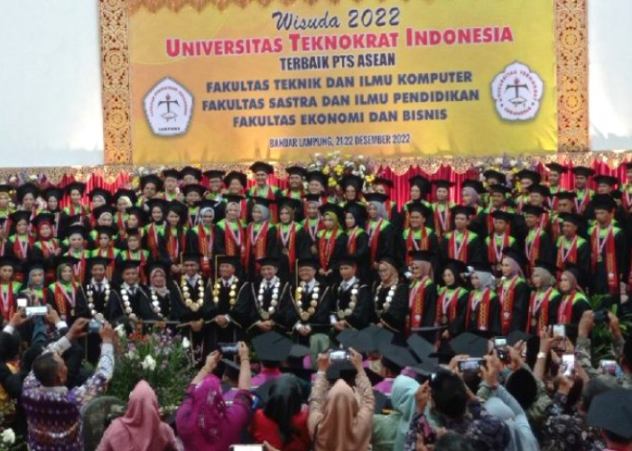 Tahun 2022, Universitas Teknokrat Indonesia Luluskan 1.241 Mahasiswa 