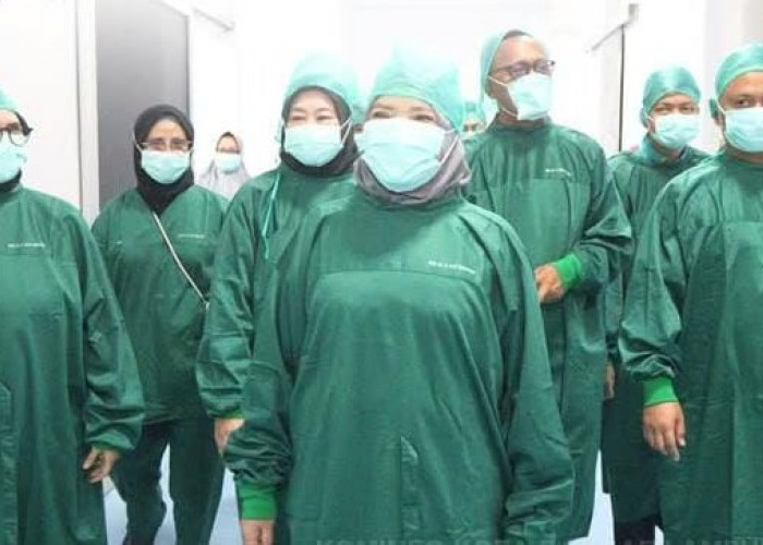 Pemkot Bandar Lampung Gandeng Kemensos Gelar Operasi Katarak dan Sunatan Gratis