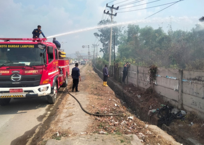 Per Oktober Terjadi 140 titik Evakuasi Kebakaran dan 35 Upaya Penyelamatan di Bandar Lampung