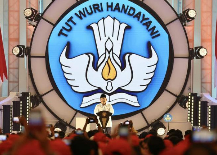 Presiden Prabowo Resmi Umumkan Kenaikan Gaji Guru 2025, Ini Besarannya