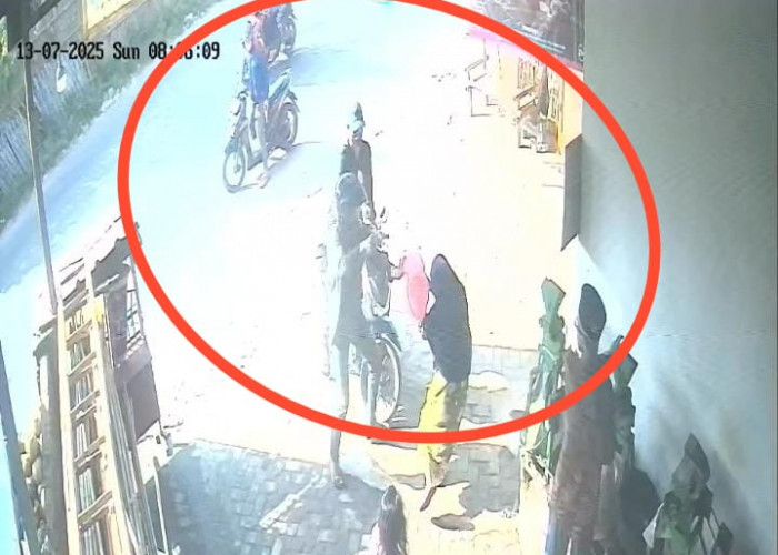 Ditodong Senjata Api, Penjual Kue Jadi Korban Curanmor