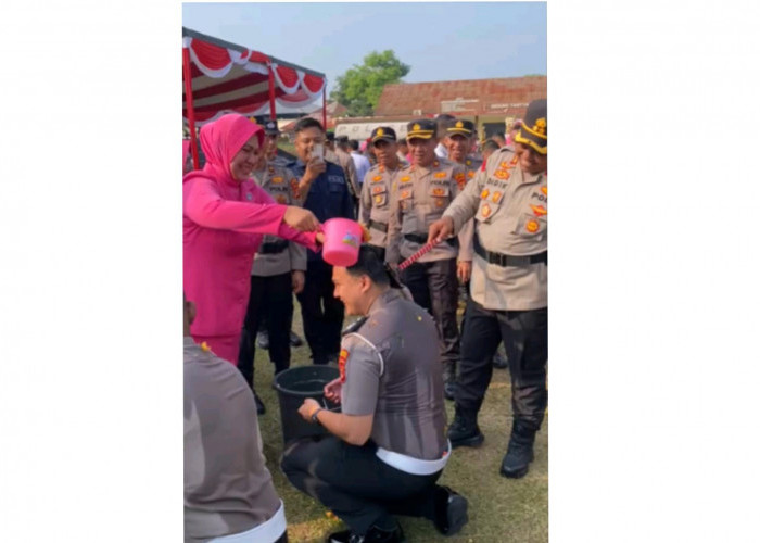 Kapolres Way Kanan Pimpin Upacara Kenaikan Pangkat 44 Personel Periode 1 Juli 2026