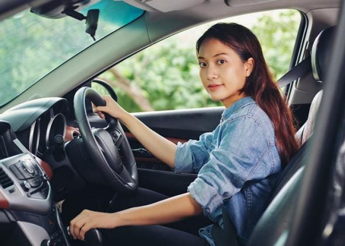Mobil LCGC Terbaik bagi Pengemudi Perempuan: Kombinasi Irit, Praktis, dan Aman