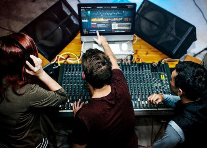 Suno AI: AI Tools Favorit Kreator, Hack Extend Ubah Potongan Lagu Jadi Versi Panjang Siap Pakai