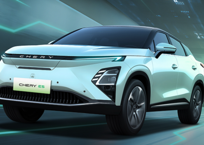 Chery E5 Tampilkan Teknologi Mobil Listrik di Segmen New Energy Vehicle