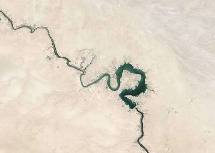 Sungai Efrat Terancam Kering, Irak Minta Bantuan Dunia