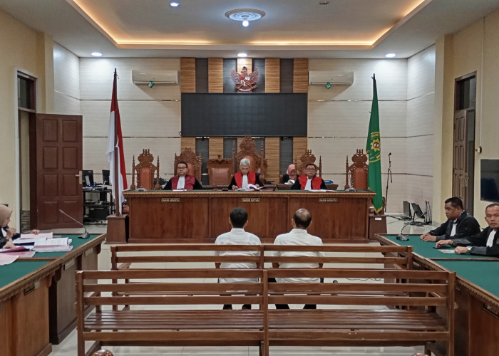 Dua Terdakwa Korupsi Bendungan Marga Tiga Dituntut 5 Tahun 6 Bulan Penjara 
