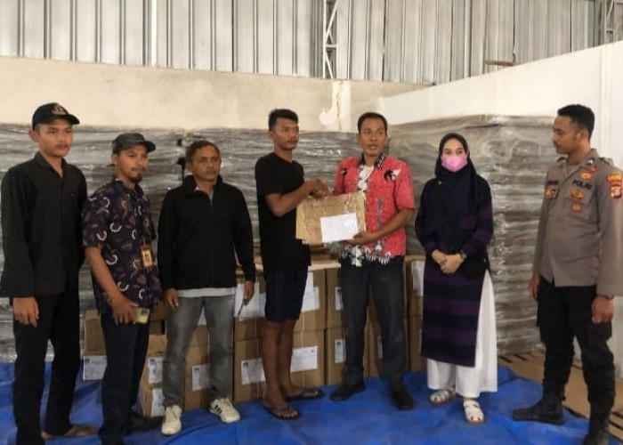 Logistik Pilkada Kembali Tiba di KPU Pringsewu 