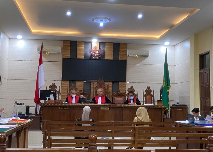 Saksi Sebut Kerugian Negara Kasus PI 10 Persen PT LEB Masih Samar, Nama Arinal Djunaidi Mencuat