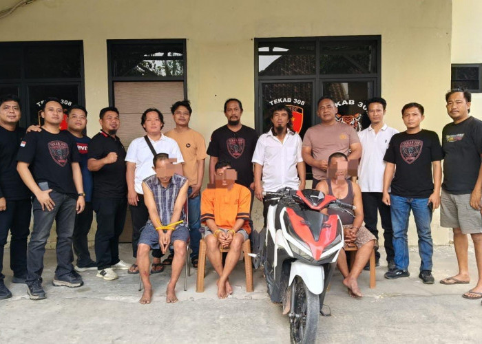 Gasak Motor Warga Menggala, Tiga Pria di Tulang Bawang Ini Langsung Jual BB ke Gedung Aji
