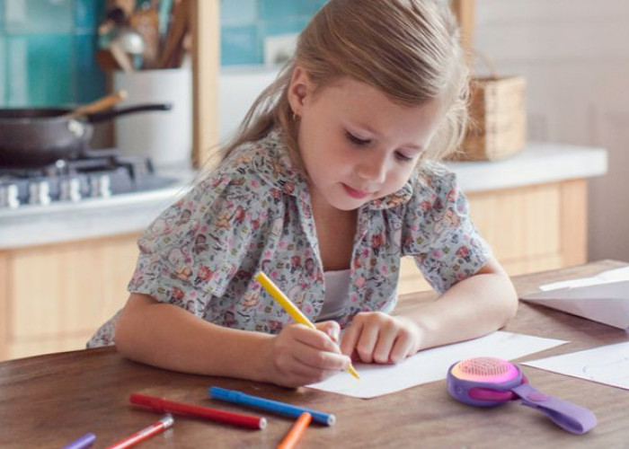 JBL Jr Pop, Speaker Bluetooth Terbaik untuk Anak 2025