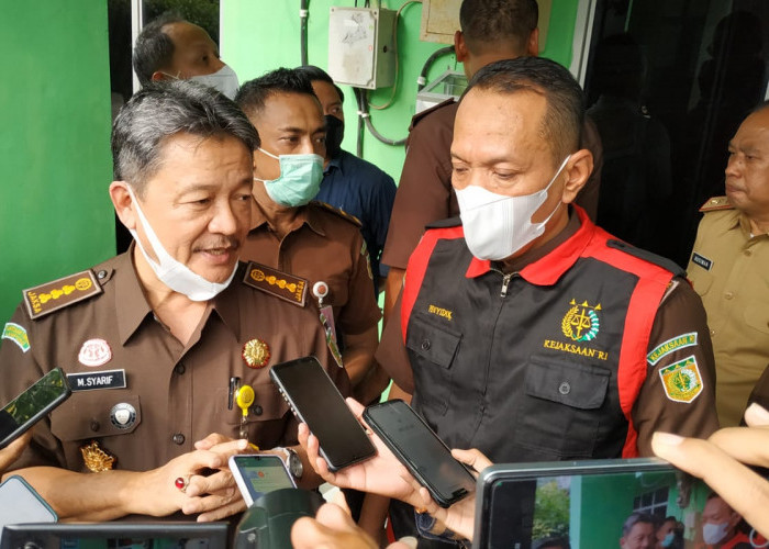 Satu Box Dokumen Disita Kejati dari Kantor DLH Bandar Lampung