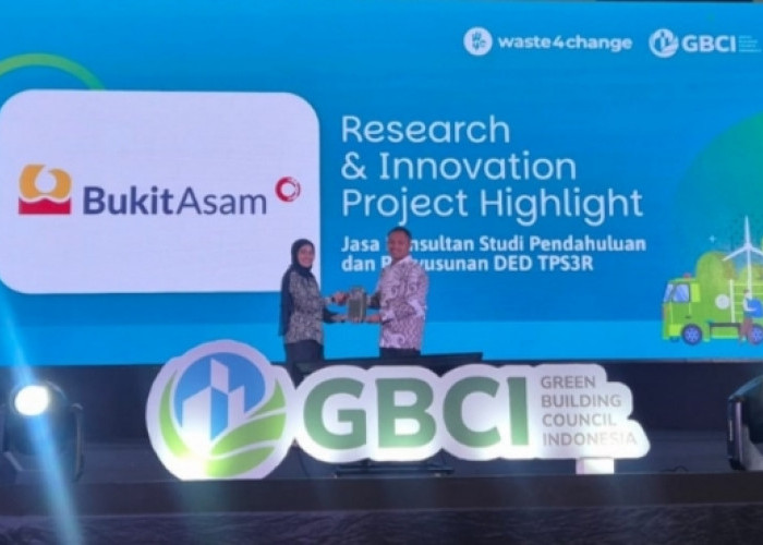 Inovasi Pengelolaan Sampah Berkelanjutan Antar PTBA Raih Apresiasi Waste4Change