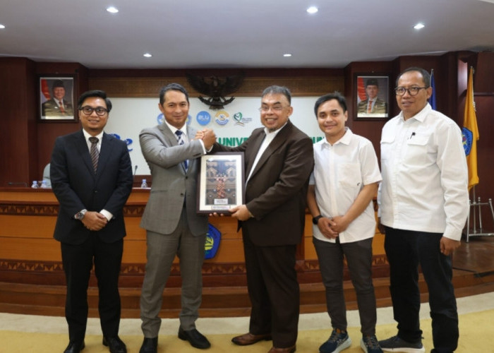 Unila Perkuat Jejaring Internasional Lewat Konjen Malaysia dalam 'Goes to Campus' 