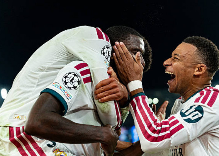 Sempat di Ujung Tanduk, Real Madrid Bikin AS Roma Kecewa Lewat Kemenangan Remontada Dramatis Skor 4-3