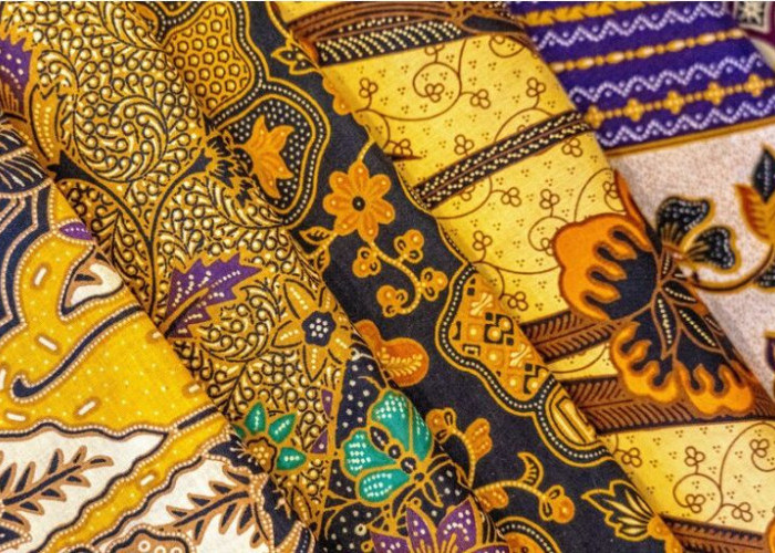 Tampil Stylish Dengan 5 Atasan Batik Wanita Modern Paling Kekinian