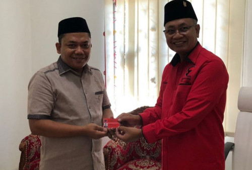 Mantan Komisioner KPU ini Berlabuh ke PDIP Lampung