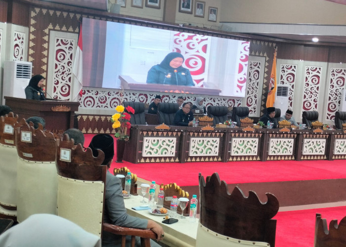 Sampaikan Raperda APBD 2027 Rp2,8 T, Pemkot Bandar Lampung Fokus Pendidikan hingga Infrastruktur 