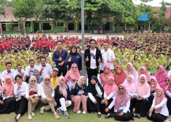 Sosialisasi UT di Lampung Timur, Andika Kangen Band Promosikan Universitas Terbuka Lampung