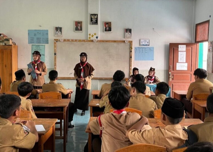 Keseruan Maya, Mahasiswa Prodi Bahasa Lampung FKIP Unila dalam Program Kampus Mengajar 