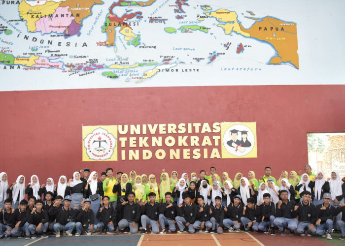 Ratusan Siswa SMK 17 Sukoharjo Kunjungi Universitas Teknokrat Indonesia