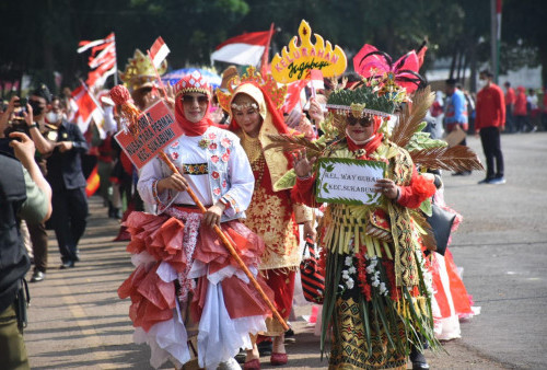Parade Budaya Hingga 450 Tumpeng Warnai HUT RI ke 77 Tahun Kota Bandar Lampung