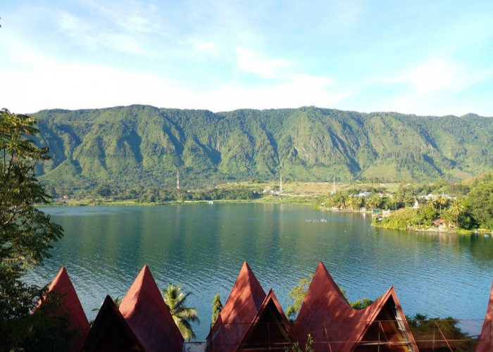 6 Danau Terindah di Indonesia, Nomor 5 Ada di Perbatasan Lampung
