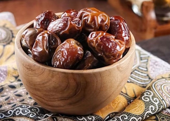 Bukan Sekadar Menunggu Azan, Ini Amalan Menjelang Berbuka Puasa yang Pahalanya Berlipat