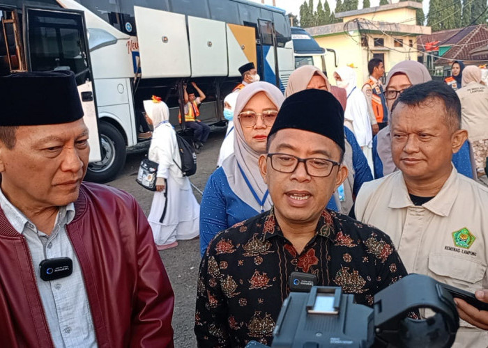 25 Jemaah Calon Haji 2024 Lampung Tunda Keberangkatan