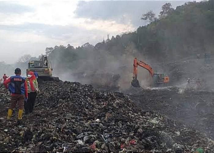 TPA Bakung Bandar Lampung Disegel, Bang Aca: Ini Bentuk Arogansi Menteri!