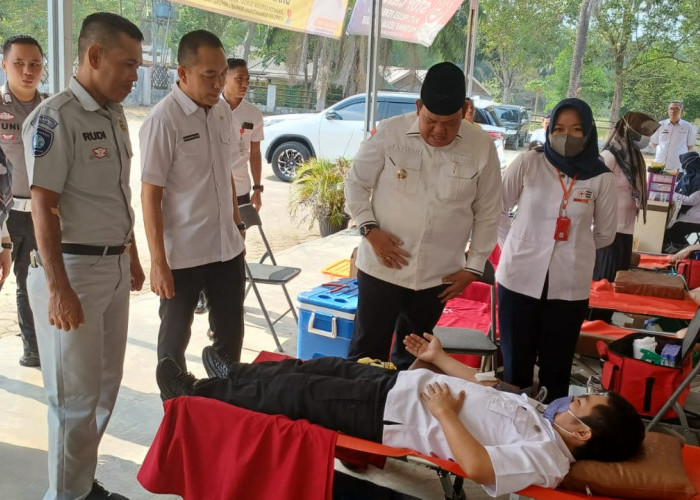 Meriahkan HUT RI dan PMI Ke 78, Samsat Lampung Timur Gelar Baksos Donor Darah