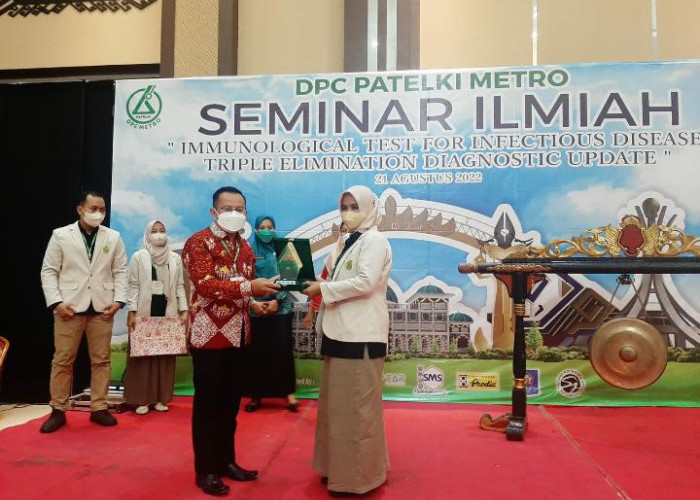Sukses Gelar Seminar Ilmiah, DPC Patelki Kota Metro Berhasil Raih Penghargaan