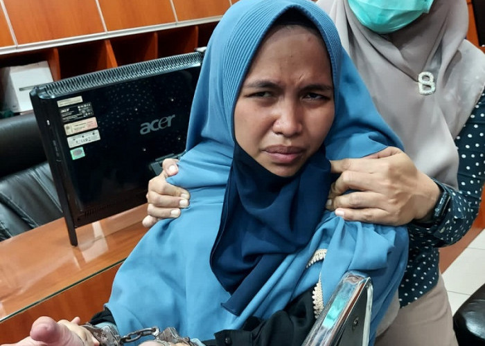 Wanita Bercadar Diamankan Membawa Senpi Jenis FN yang Terobos Istana Merdeka Berasal dari Bandar Lampung