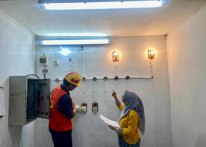 Dosen Teknik Elektro Teknokrat Jadi Asesor UKK di SMKN 2 Bandar Lampung, Dukung Capaian SDGs