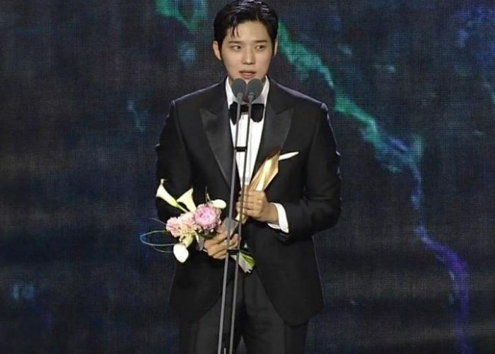 Selamat! Moon Sang Min Menangkan Penghargaan Ini di Baeksang Arts Awards 2023