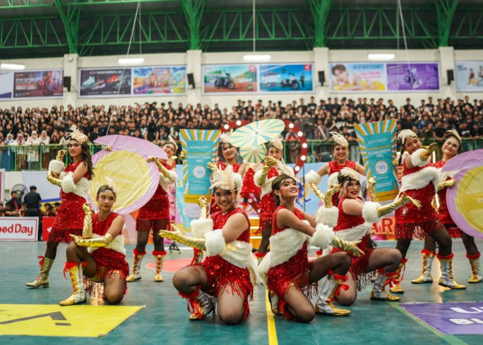 Pertunjukan Marilyn Monroe Hingga Prabu Kelana Sukses Memberi Makna di Panggung Azarine DBL Dance Competition 